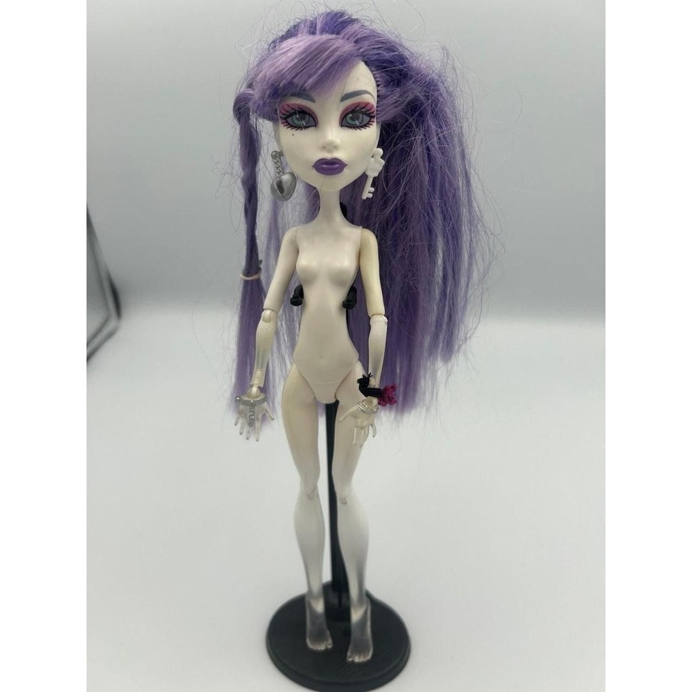 Monster High Dot Dead Gorgeous Spectra Vondergeist
